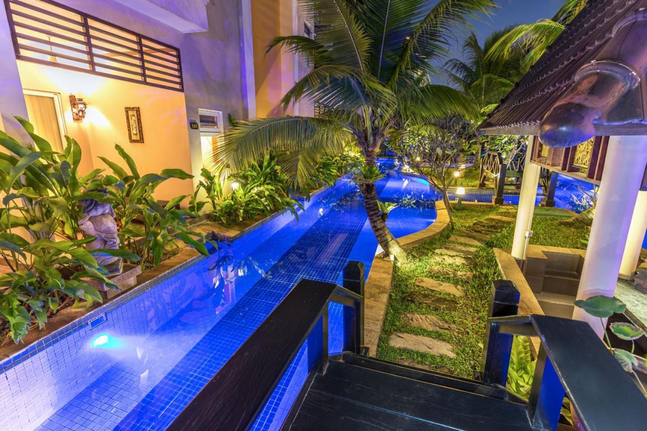 Bali Hotel Phnom Penh Exterior foto